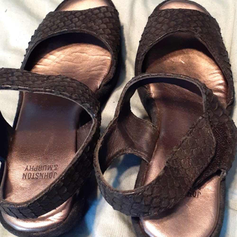 Johnston & Murphy black heels, size 6
